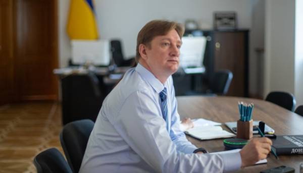 Освітній омбудсмен заперечив зв’язок із Ківаловим та Шкарлетом