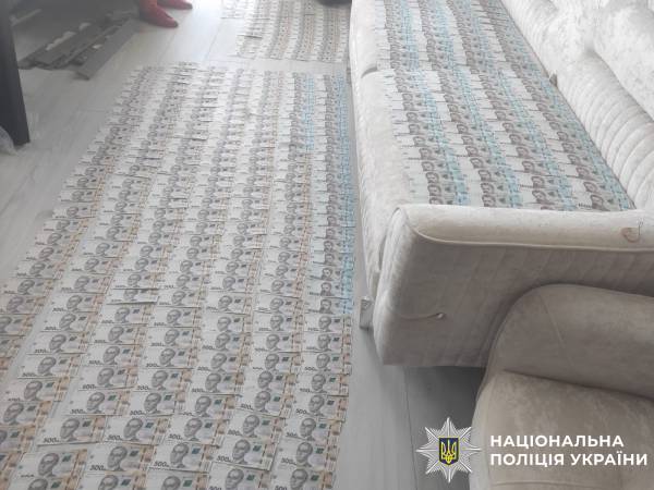 Ліцеї за $10 тис. “купували” фіктивне працевлаштування для ухилянтів