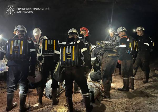 Троє шахтарів загинули під час аварії на підприємстві у Кривому Розі