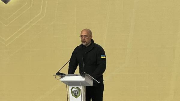 Шмигаль закликає демобілізованих військових приєднуватися до енергетичної галузі