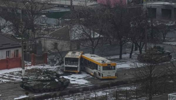 Лікар-росіянин віддав українського полоненого студенту для тренування ока.