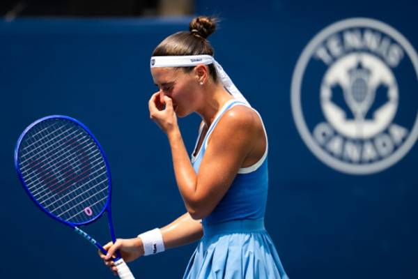 Марта Костюк вибула з турніру WTA 1000 у Торонто, поступившись Ізі Свьонтек