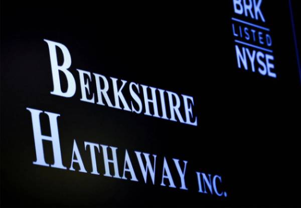 Berkshire Hathaway вкладає рекордний кеш у нові придбання