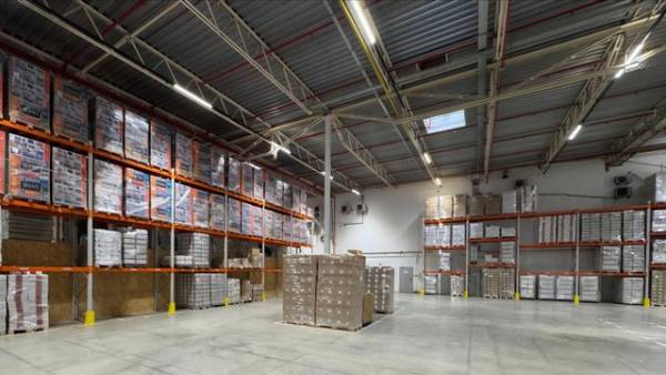 Нова пошта” запрошує до співпраці: оренда складів від 500 кв. м
