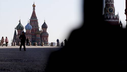 ЗМІ: У Москві провели похорон генерала, який, ймовірно, загинув під час вибуху на святкуванні річниці командувача Повітряно-космічних сил.