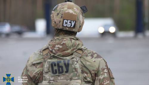 Затримали російського агента, який допомагав коригувати атаки на Київ, здаючи блокпости, склади та ТЦК.