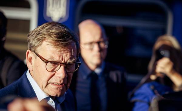 Німецький міністр закордонних справ Йоганн Вадефуль прибув до України