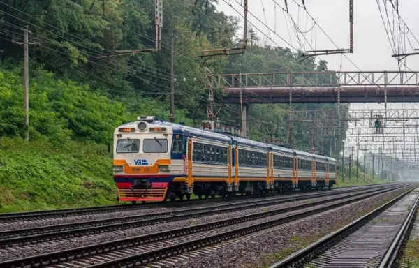 Київська кільцева електричка зупинятиметься під час повітряних тривог