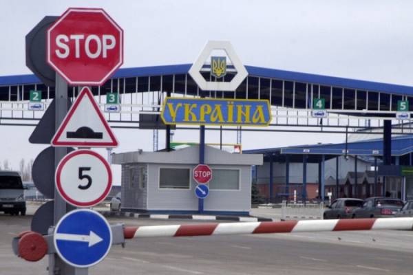 244 тисячі українців не повернулися: як змінилися виїзди за кордон