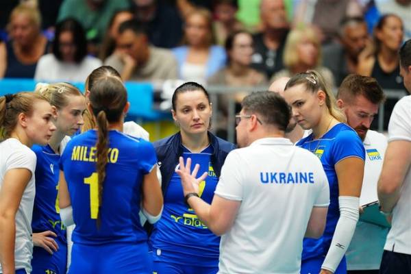 Україна втратила перевагу над Грецією на Євро, програвши матч