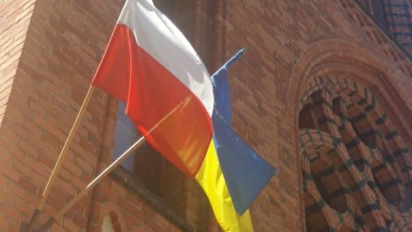 Зеленський відзначив річницю Битви за Варшаву та День ЗС Польщі