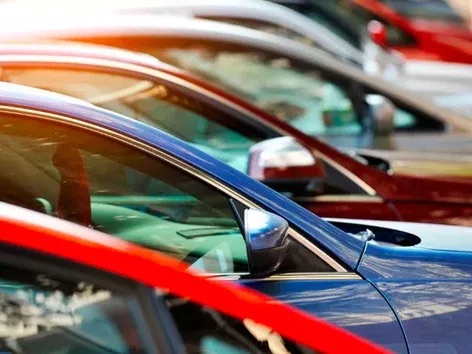 Українці ввезли 23 тисячі вживаних авто за місяць: ТОП-моделі