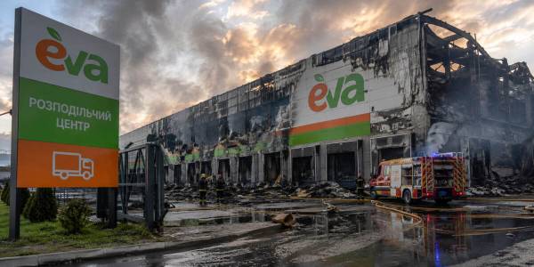 EVA оцінила збитки від пожежі на складі у Броварах у 1 млрд грн