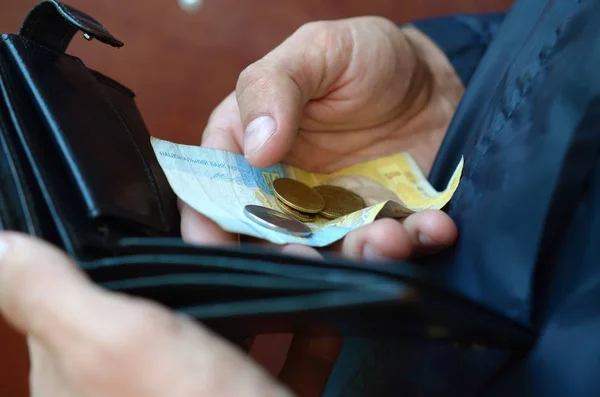 Кожен четвертий українець живе за межею бідності