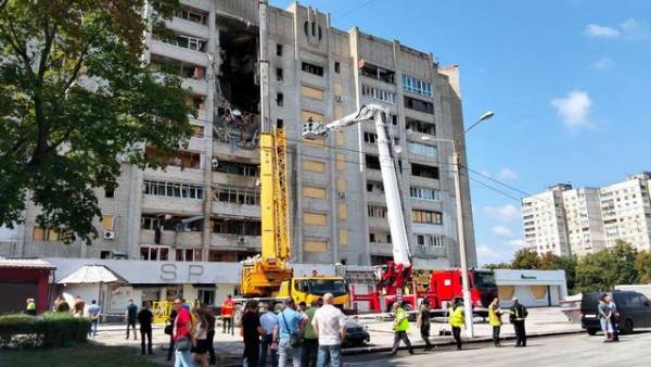УКЗ долучився до ліквідації наслідків російських атак у Харкові та Житомирі