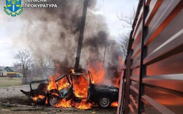 ЗСУ відбили атаку на цивільне авто на Харківщині, є поранені