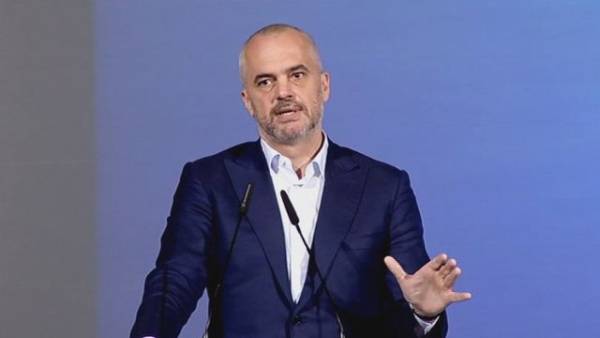 Албанія незмінно підтримує Україну, попри позицію щодо Косова