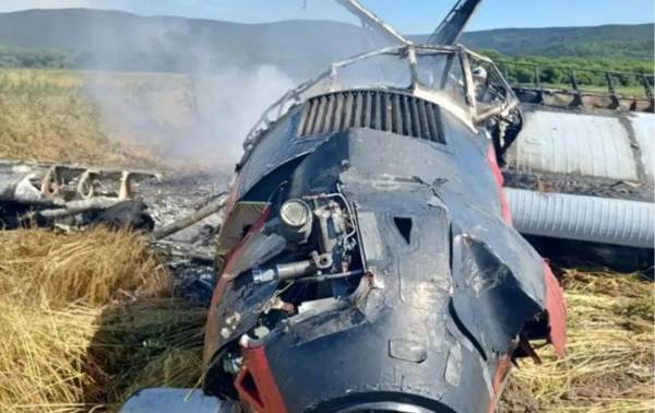 На Сахаліні загорівся літак Ан-3 з парашутистами
