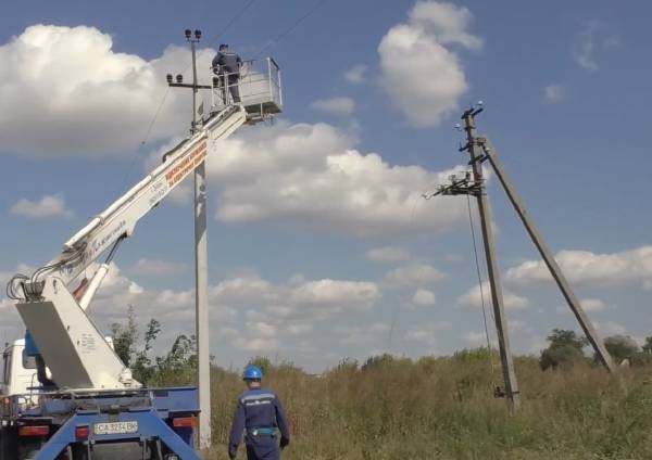 На Миколаївщині 27-28 серпня планові відключення світла торкнуться десятків вулиць