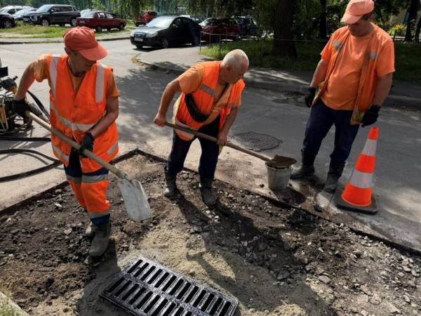 Київ відновив понад тисячу міських комунікацій