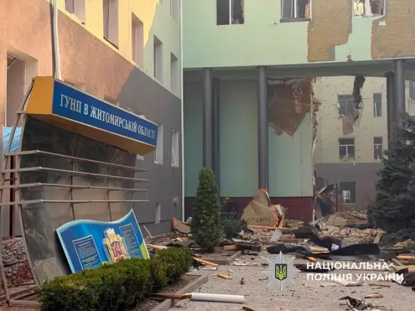Росія вдарила дронами по поліції Житомира: є влучання