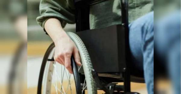 Нарахування допомоги: хто з осіб з інвалідністю отримає кошти