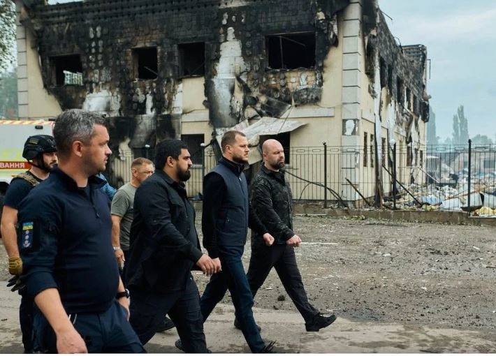 Фото до статті