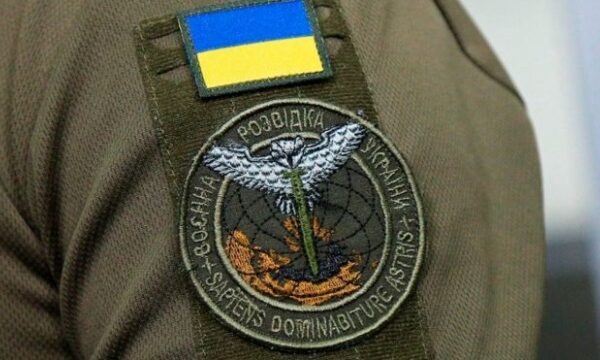 СБУ затримала командира спецпідрозділу ГУР біля будівлі відомства