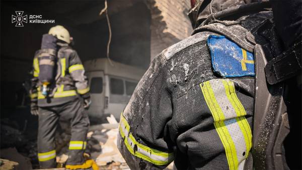 Ворог атакував промислові об’єкти на Київщині