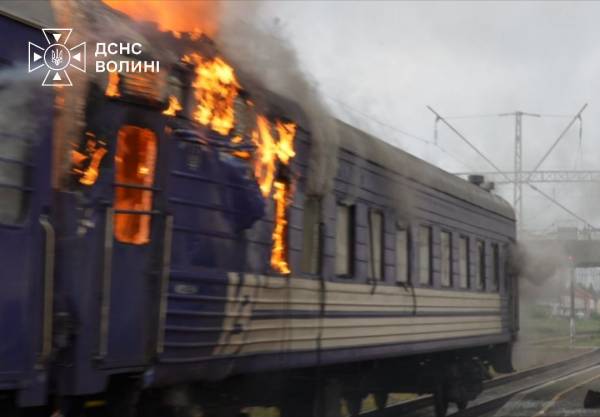 Росія завдала ударів по залізниці: влучання у Луцьку та Фастові