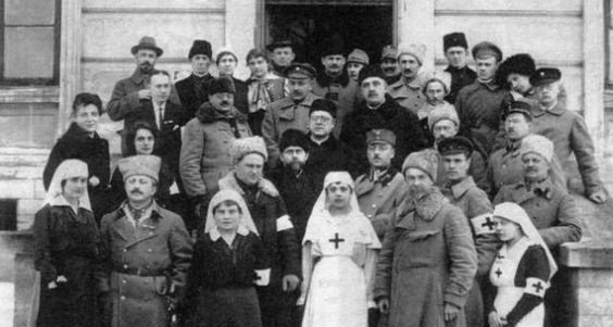 "Не могли большаки встояти перед розмахом галицьких стягів"9