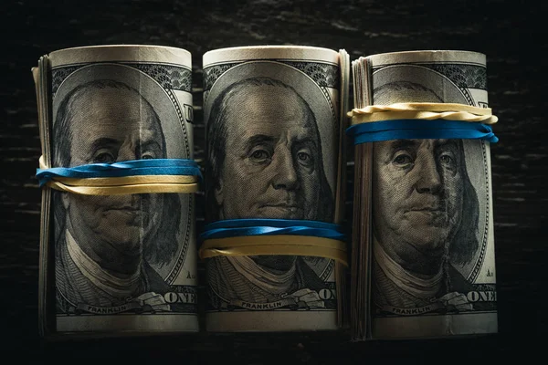 Нацбанк продав $33 млрд за вісім місяців: курс гривні під тиском