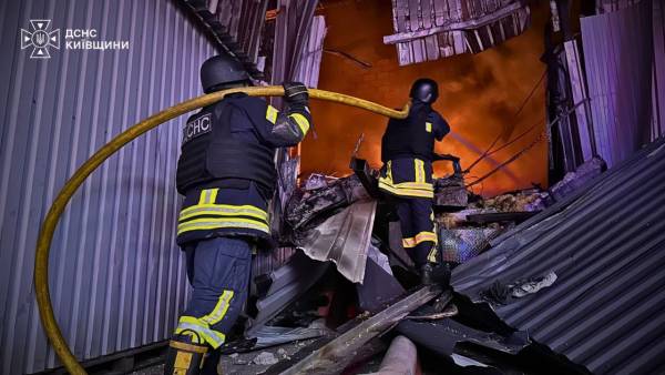 П’ять районів Київщини зазнали руйнувань через обстріли