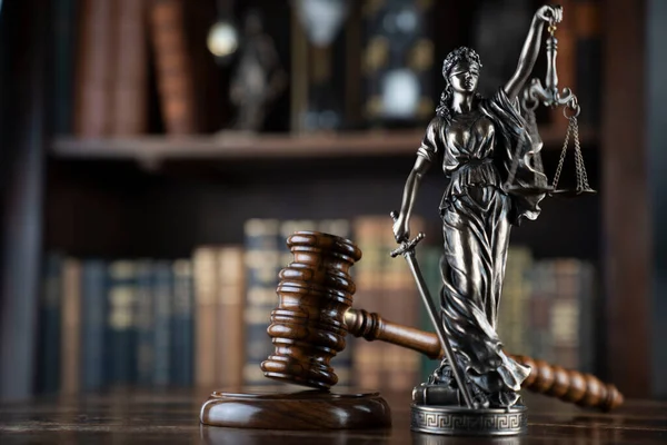 Конституційний суд скасував плату за оскарження штрафів