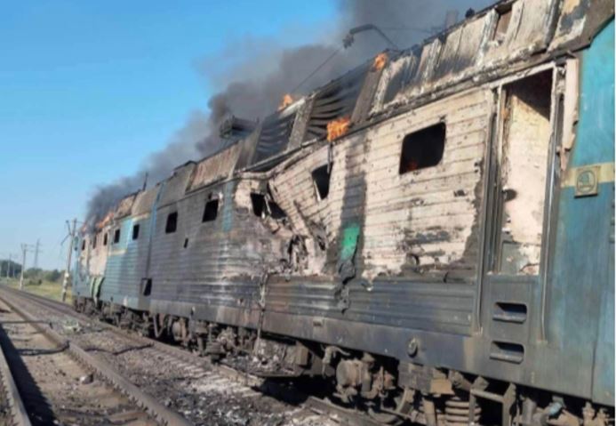 Російські дрони атакували поїзди на Херсонщині, є жертви