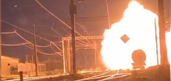 Російські повстанці знищили понад 10 тисяч тонн нафти в операції «Барель»