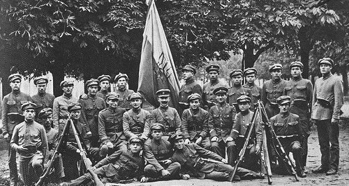 "Не могли большаки встояти перед розмахом галицьких стягів"7
