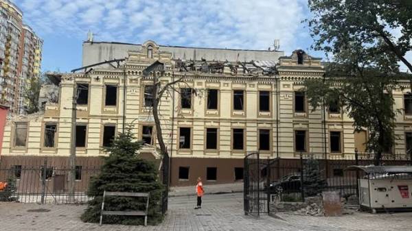 У КМДА зафіксували руйнування автентичних елементів Лук’янівської поліцейської дільниці