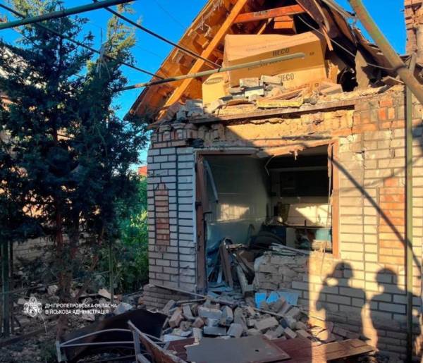 Двоє людей загинули. Ще дев’ятеро дістали поранень: майже 50 разів ворог атакував 4 райони Дніпропетровщини - 08.09.2026