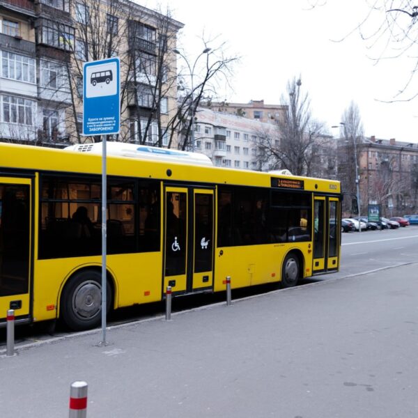Коммунальний транспорт втратив десяту частину пасажирів після підвищення вартості проїзду