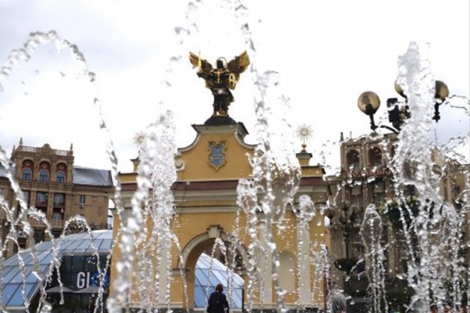 Фото до статті