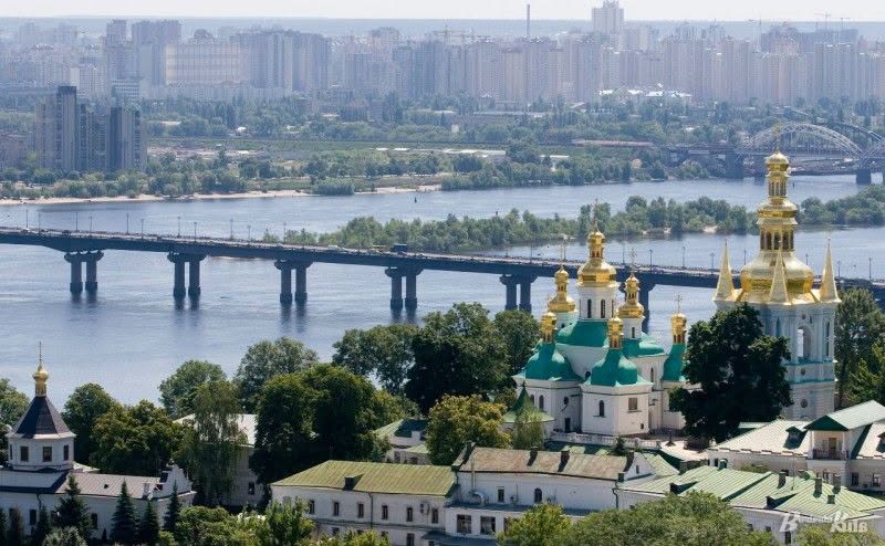 Фото до статті