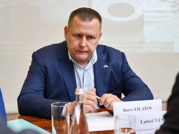 Зустріч мера Дніпра Бориса Філатова з Послом Чехії Лубошем Весели