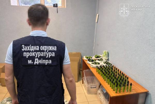 Виробництво контрафактних рідин для вейпів на 10 мільйонів гривень викрили на Дніпропетровщині