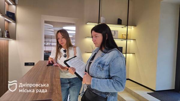 Дніпровська міськрада перевіряє угоди на вивезення сміття в Соборному районі