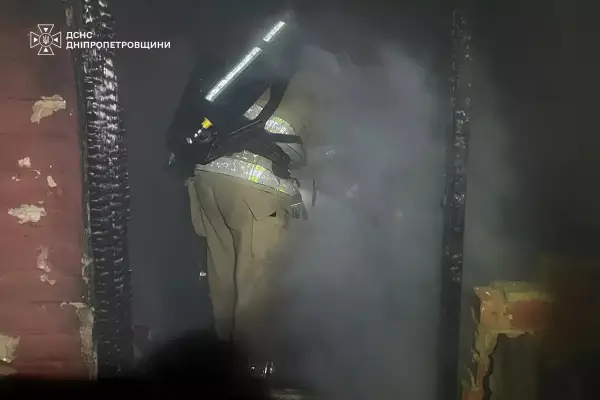 На Дніпропетровщині пожежа в будинку забрала життя трьох людей - 15.09.2026