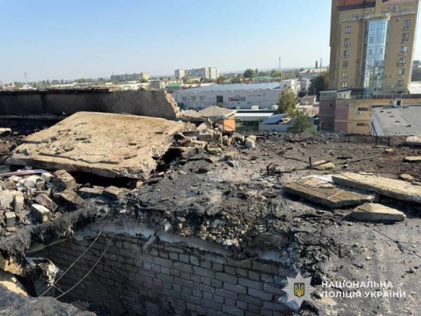 Поліція: атаки РФ на Дніпропетровщину поранили трьох людей