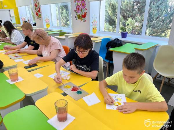 Перезавантаження. У межах проєкту «Ветеранський арт-простір» ветерани та їхні родини відвідали Петриківку - 10.09.2026