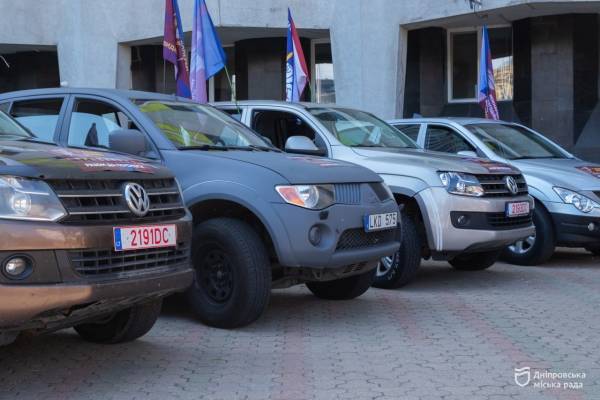 Пікапи для фронту та автопробіг: у Дніпрі до Дня міста підтримали 7-й корпус ДШВ - 13.09.2026