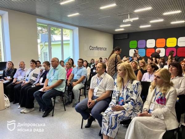 Розвиток, партнерство та нові можливості: у Дніпрі влаштували зустріч бізнес-спільноти до Дня підприємця - 04.09.2026